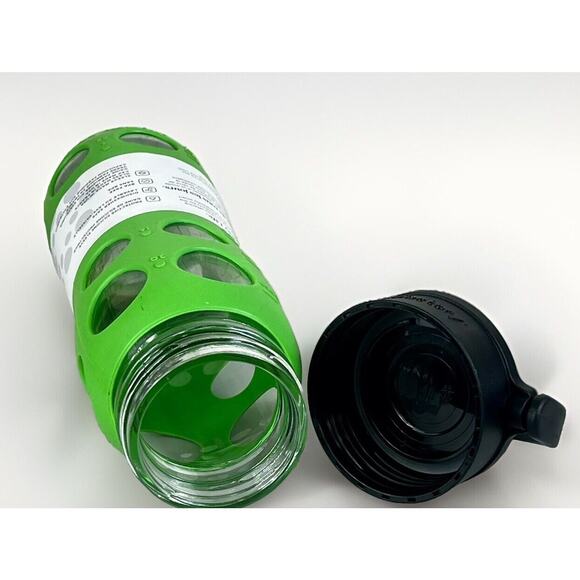 LIFEFACTORY 22 oz Glass Water Bottle With Silicone Sleeve Screw Top -Moss Green - Picture 4 of 6